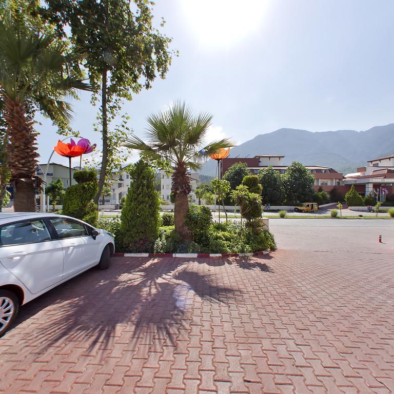 Lims Bona Dea Beach Hotel Kemer Bagian luar foto